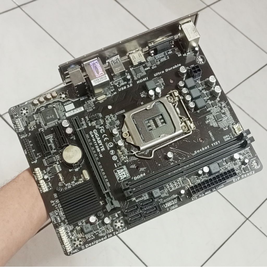 Motherboard H110 LGA 1151 Gen6 Gen7 DDR4