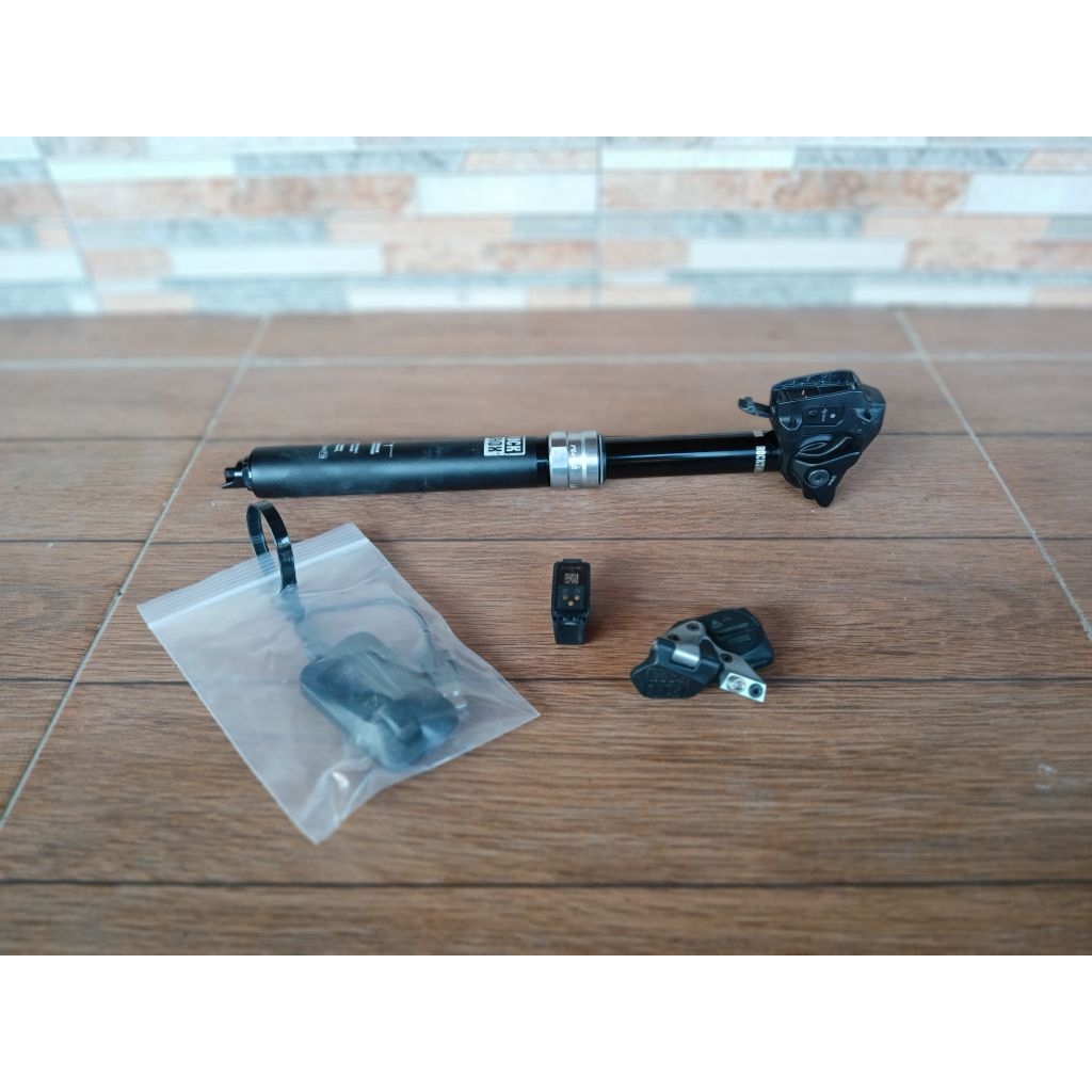 rockshox reverb sram axs 30.9mm seatpost dropper 30.9 travel 100mm sram sepeda mtb xc enduro