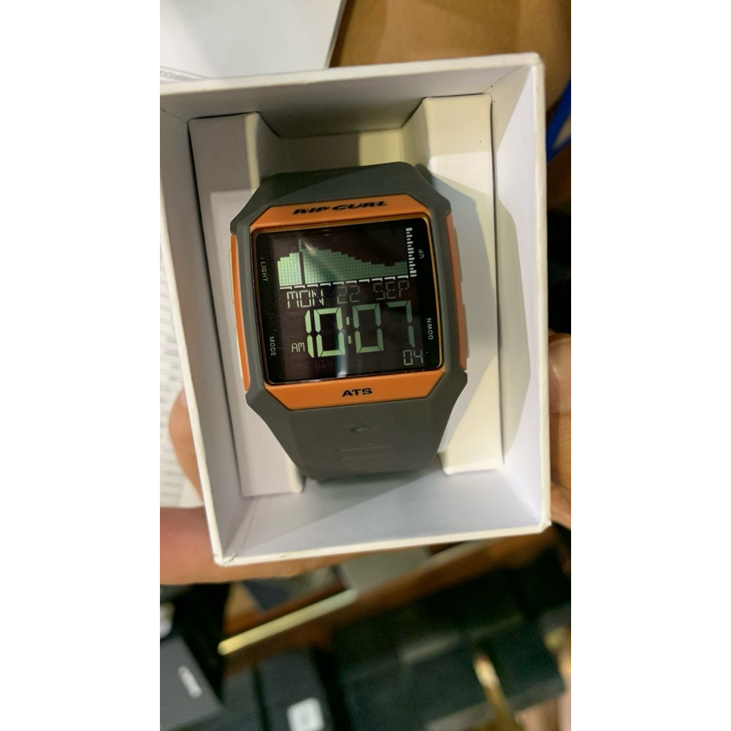 JAM TANGAN RIPCURL ORIGINAL DISKON