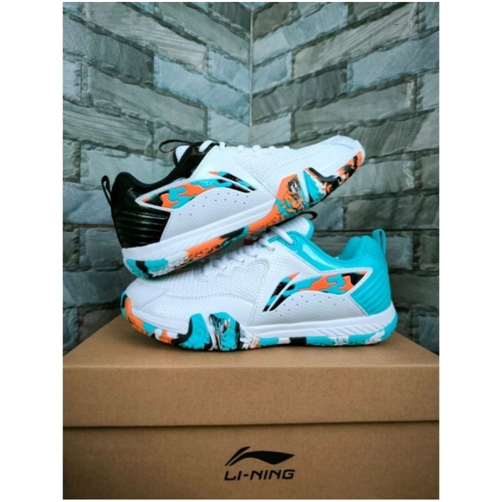 SEPATU BADMINTON LINING SAGA LITE 9 Terbaru  FREE KAOS KAKI + GRIP sepatu olahraga li-ning Saga Lite