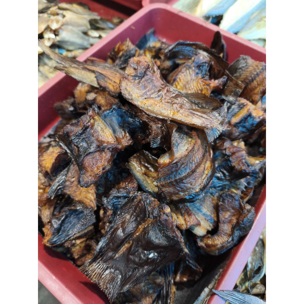 Ikan Salai Lele/ikan Lele Asap bagian daging tanpa kepala (Palembayan)