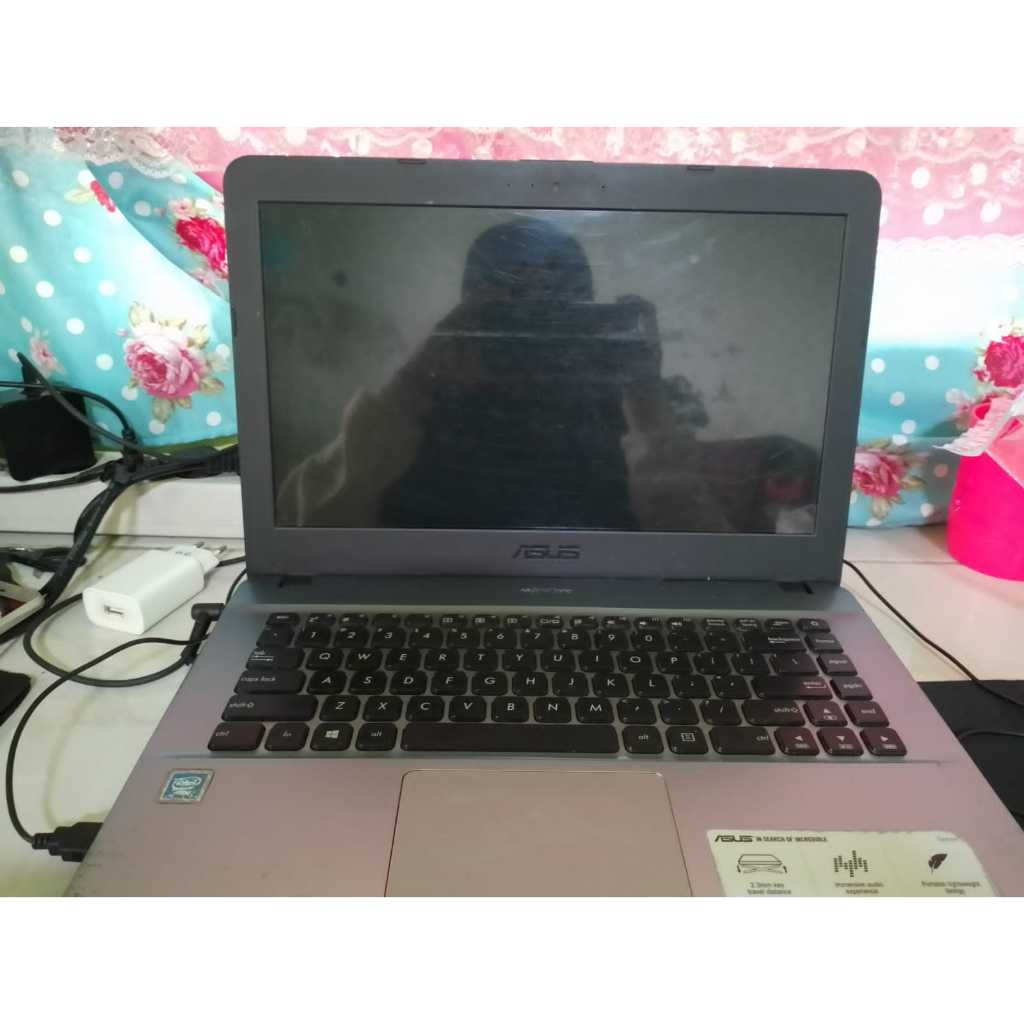 Laptop Asus X441MA