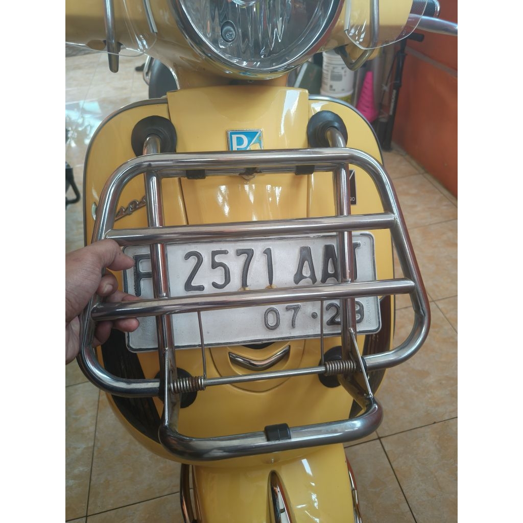 Front Rack Vespa Matic Chrome LX 125 PL