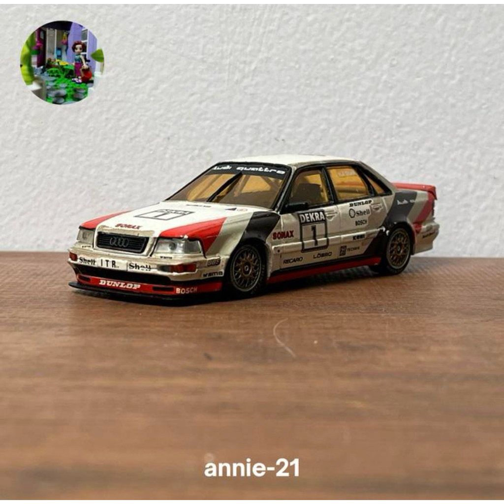 Diecast Junk Audi V8 DTM - Minichamps 1/43