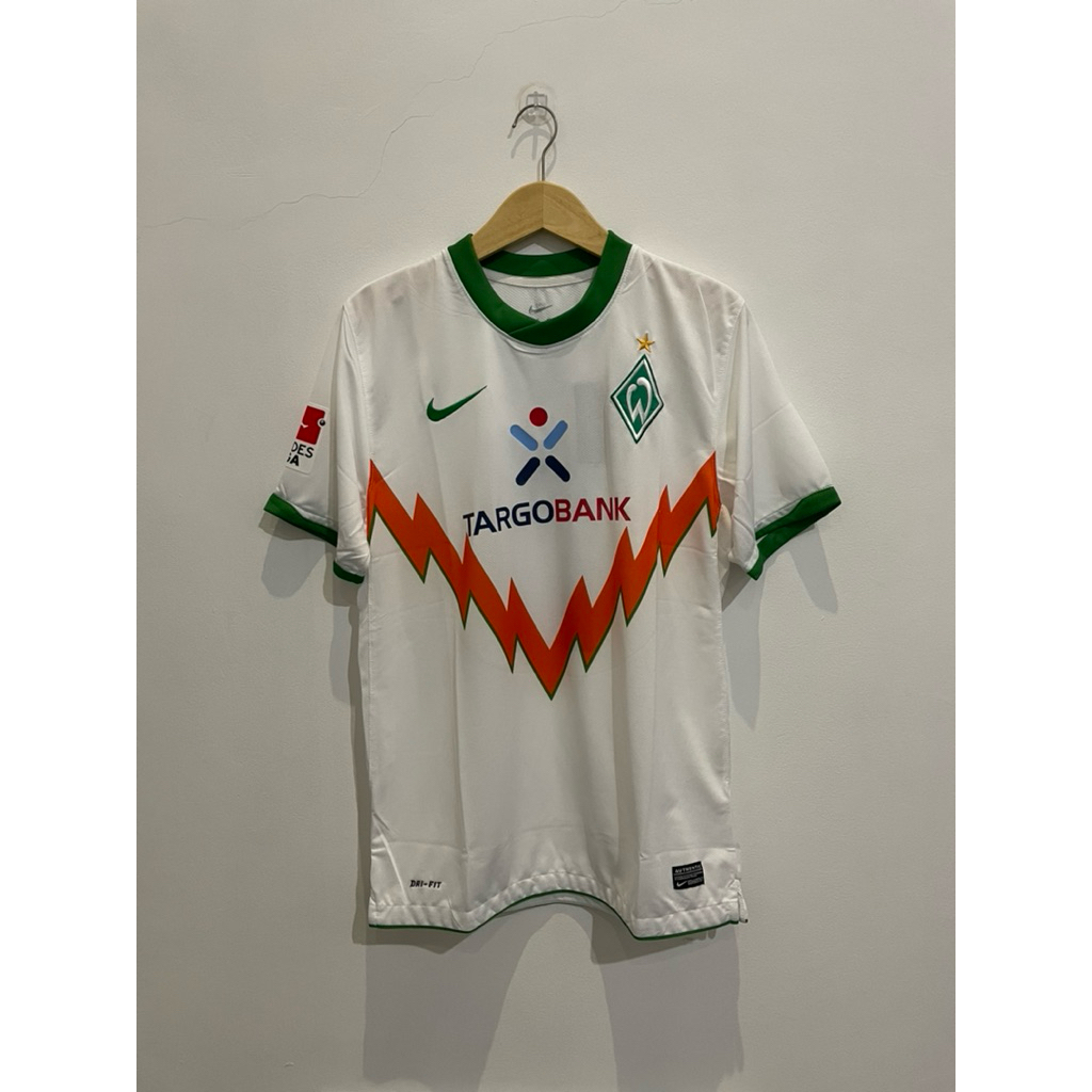 Jersey Rare Werder Bremen Away 2010-11 Nns Mesut Özil Bundesliga Jerman