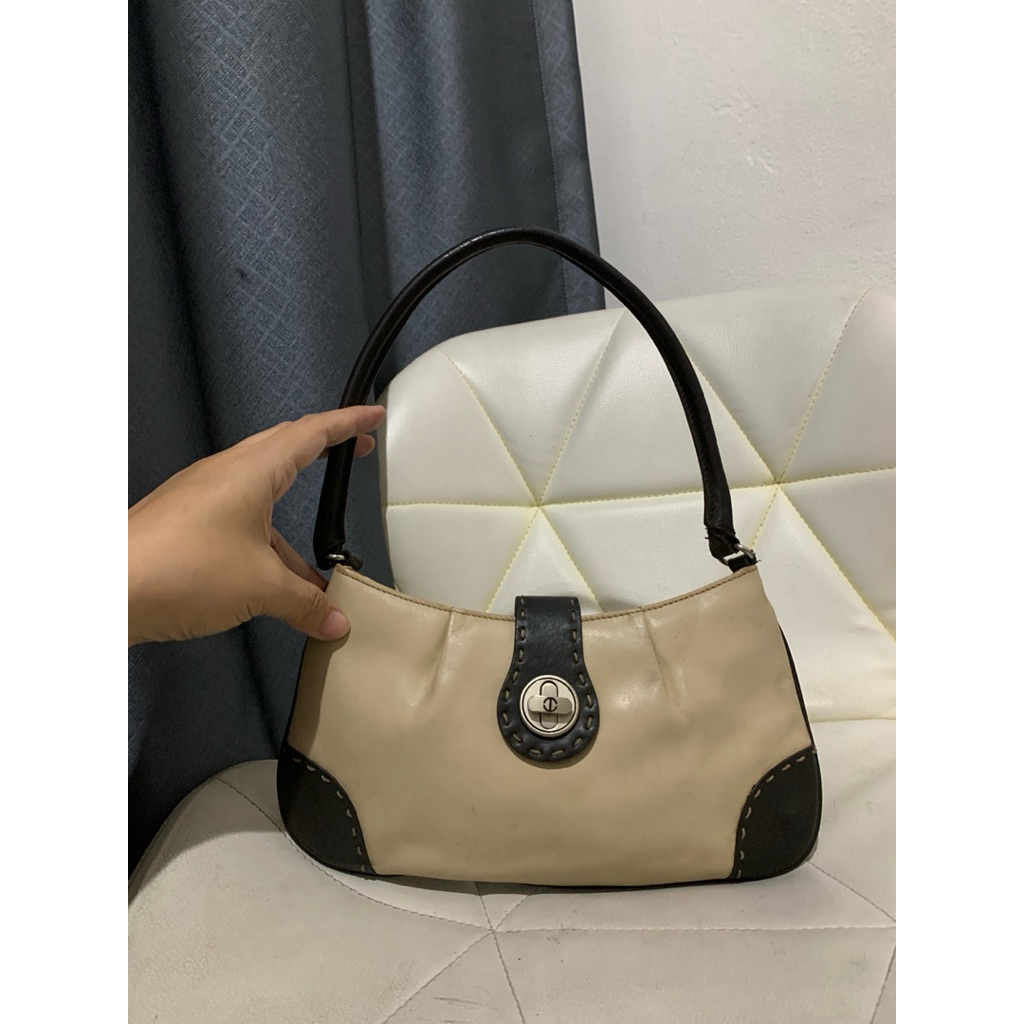 shoulder bag doublem tas ketek kulit asli krem minus preloved