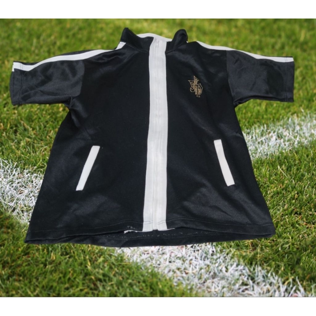 Tracktop BLACK AND WHITE Lengan Pendek