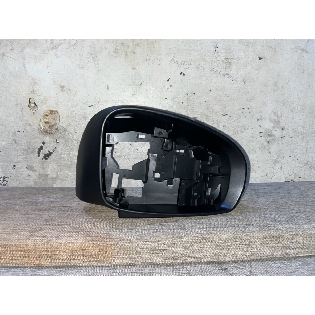 Batok spion Daihatsu sirion original