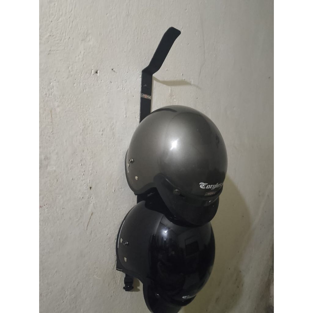 Rak helm gantungan dinding/rak penyimpanan helm tempel dinding