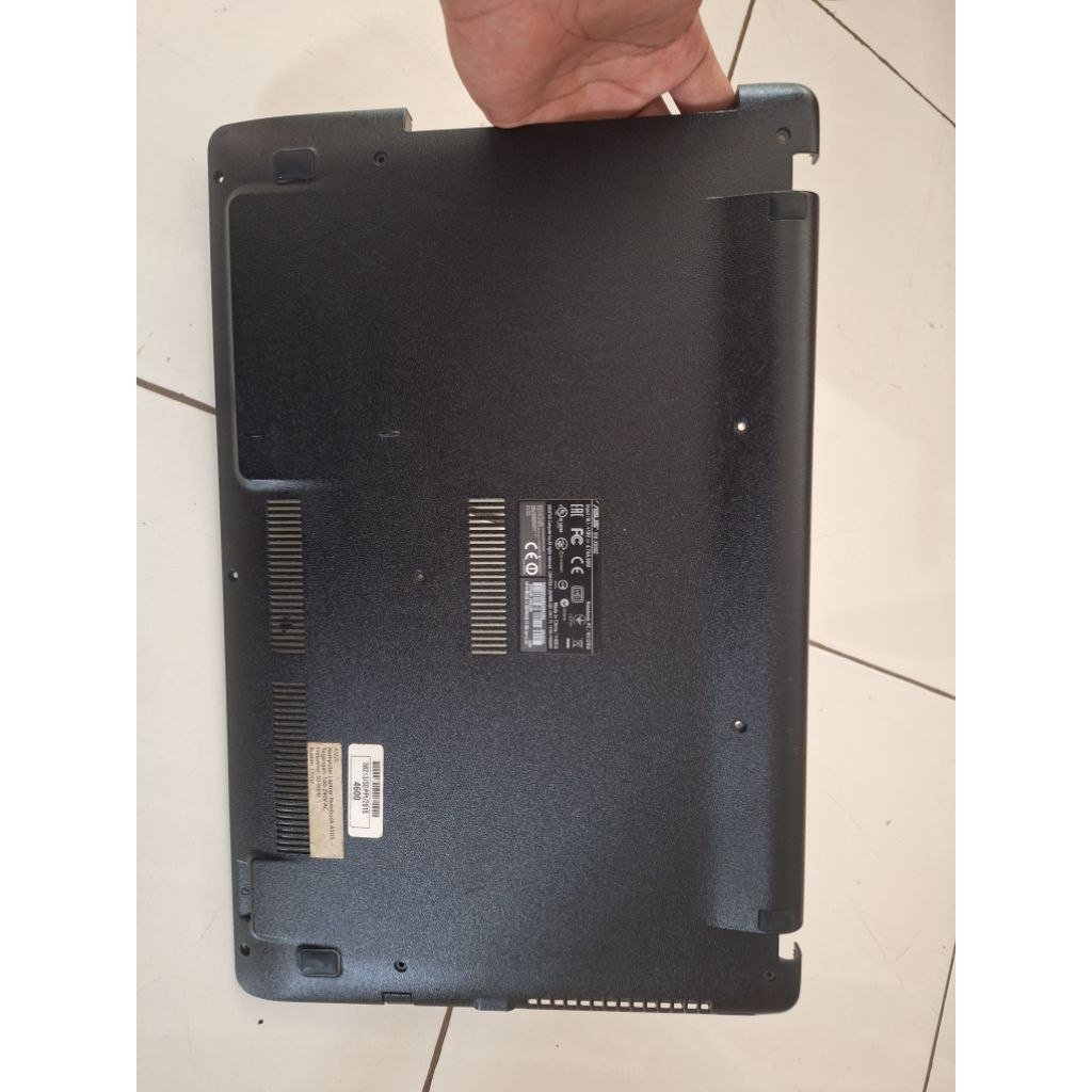 Casing bawah laptop Asus X550Z copotan