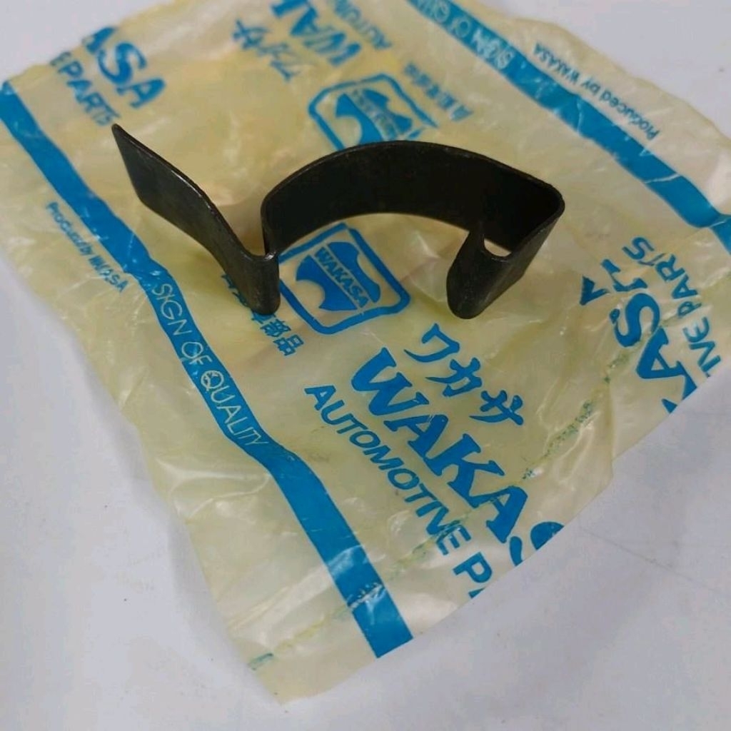 KLEM KLIP FILTER UDARA CANTER INTERCOOLER PS110 125 WAKASA