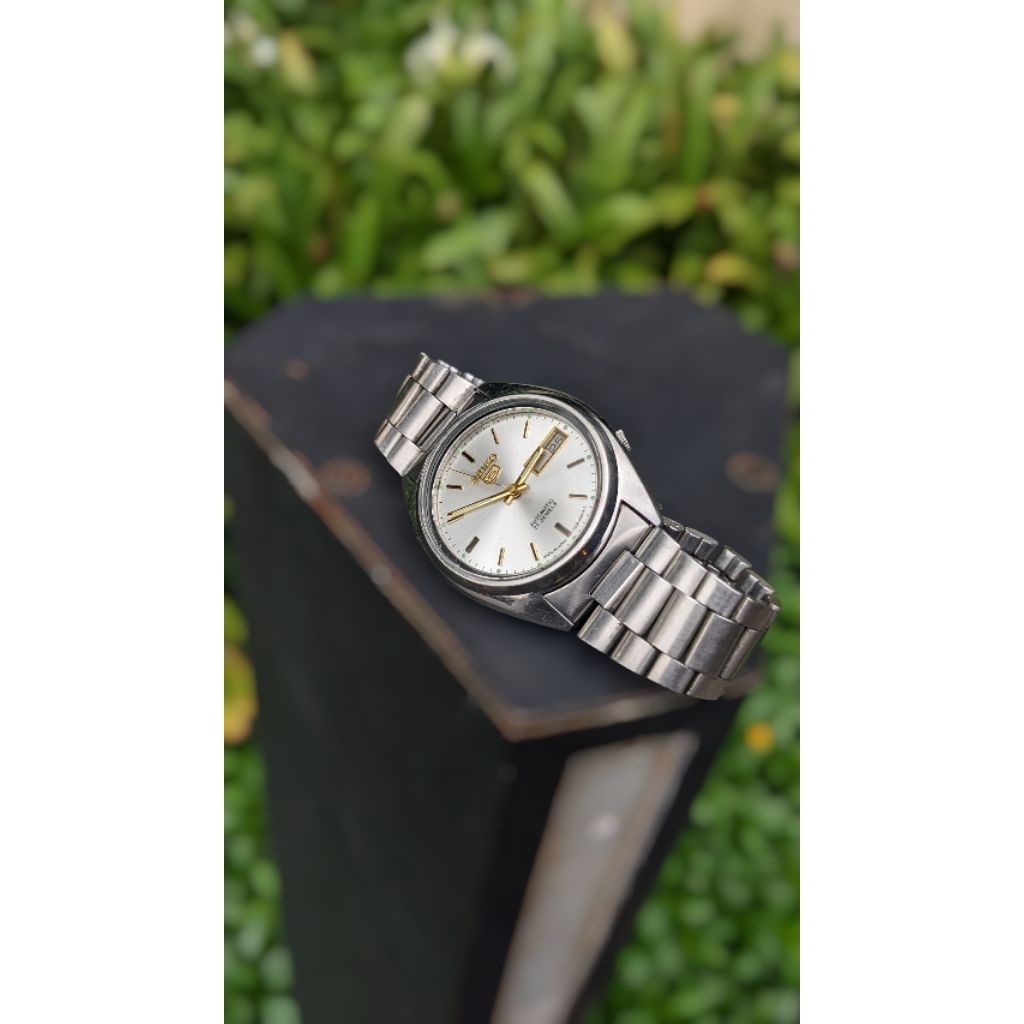 jam tangan Seiko 5 automatic 21 jewels 7009