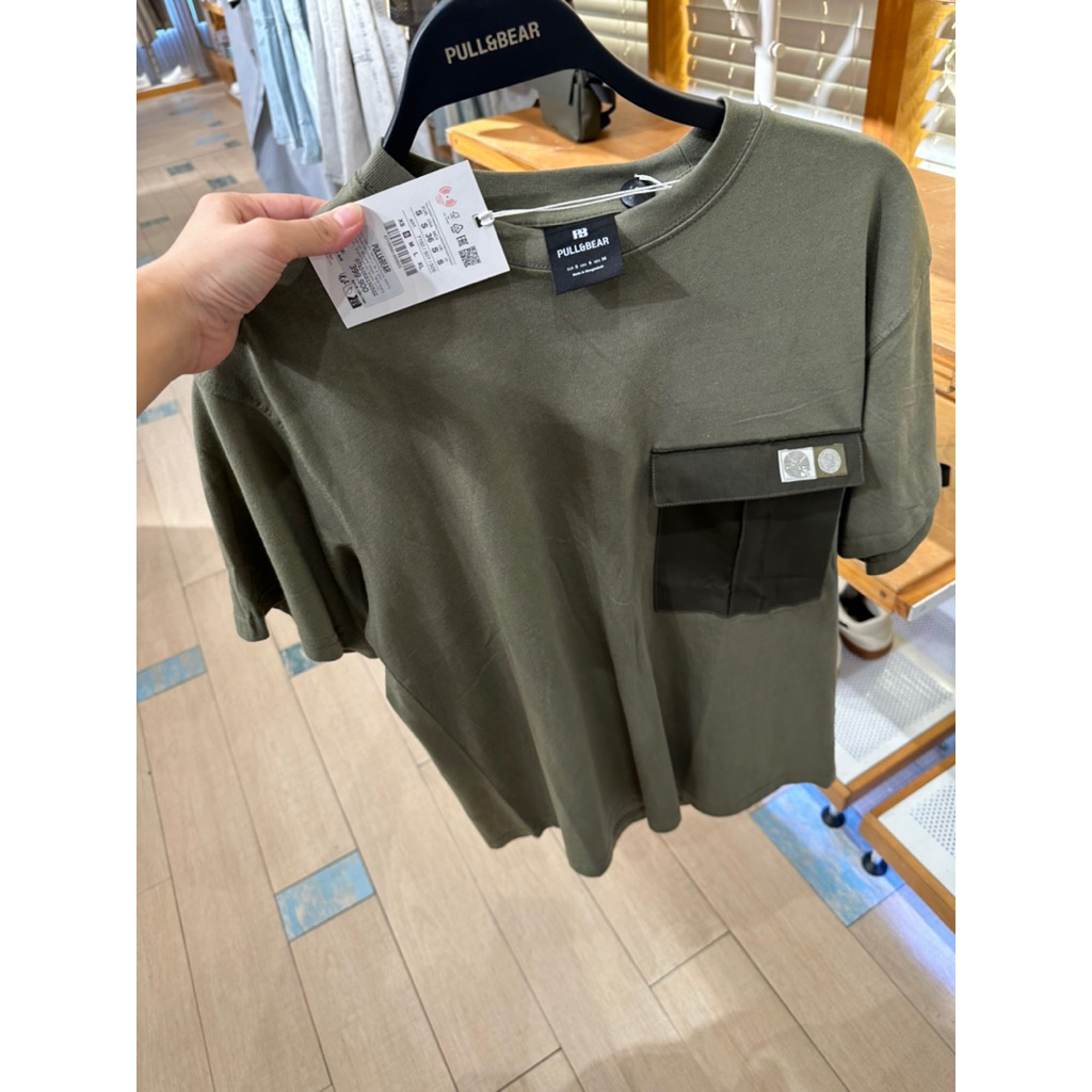 Kaos Kantong Pull and Bear Cowok