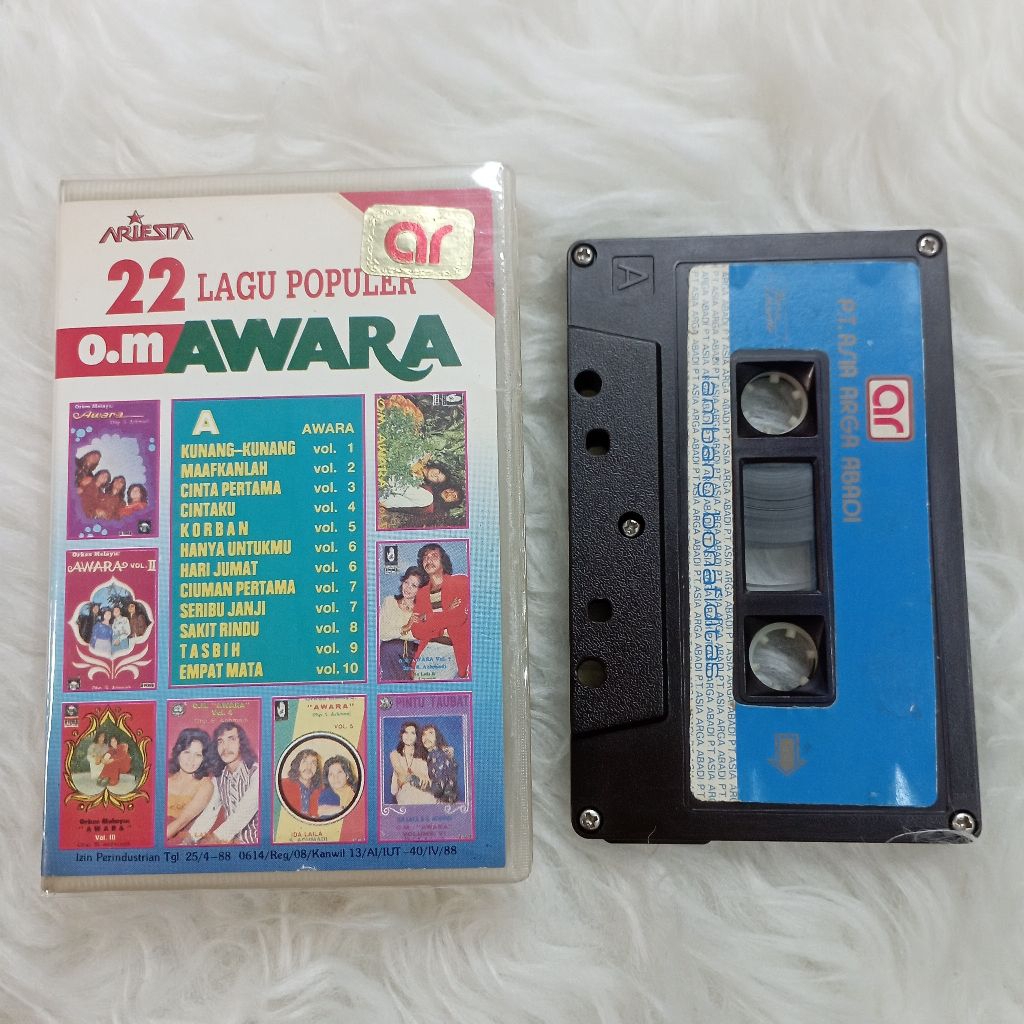 Kaset Pita OM Awara