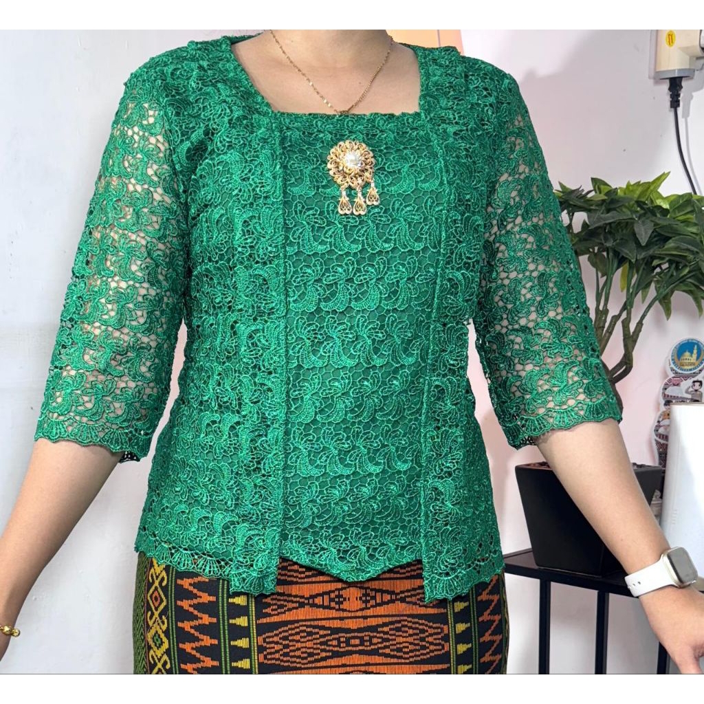 Blus brokat/brokat hoki/kutubaru hoki/baju pesta/baju cantik