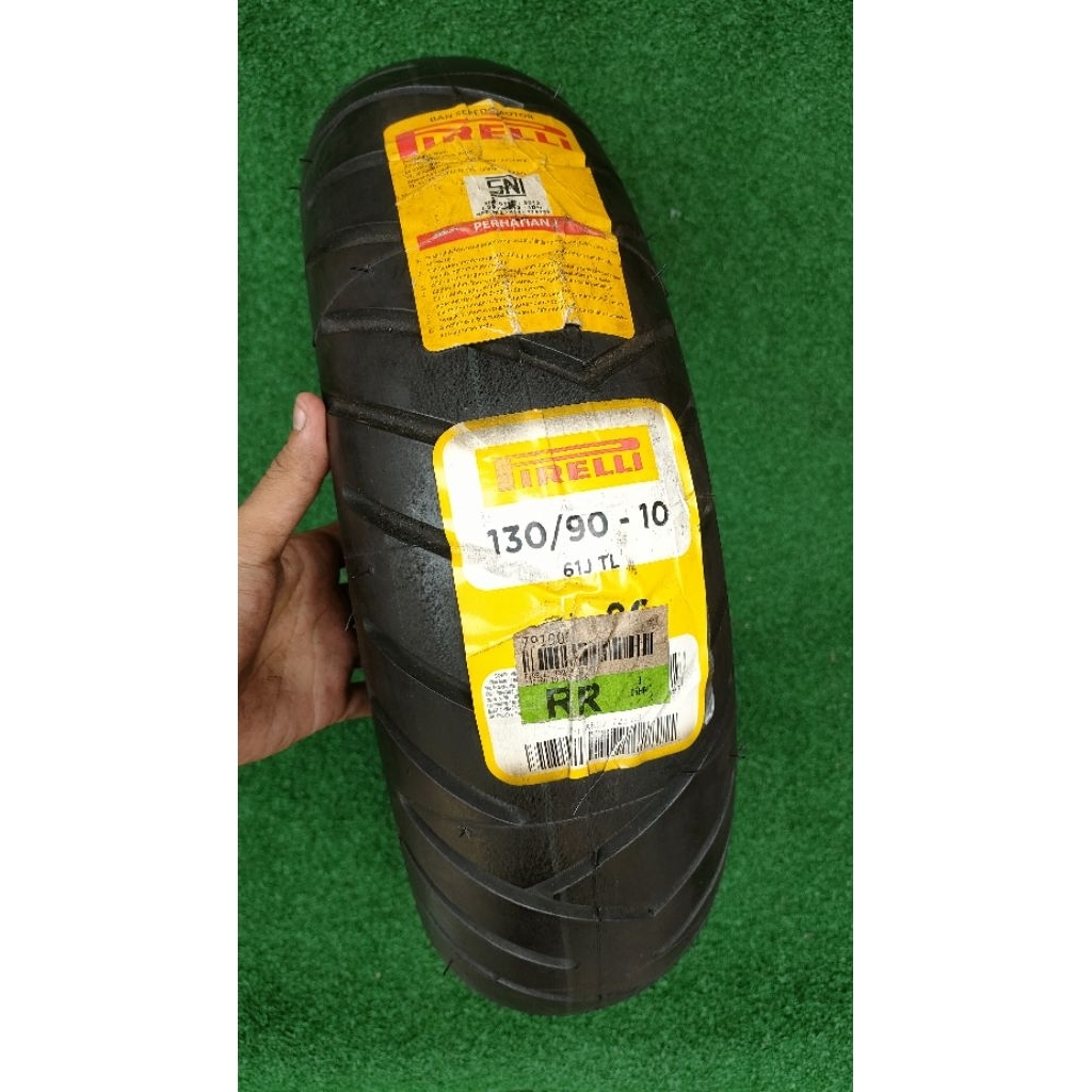 Ban ring 10 130/90 Pirelli  ban modif costum Honda monkey THN produksi 2017