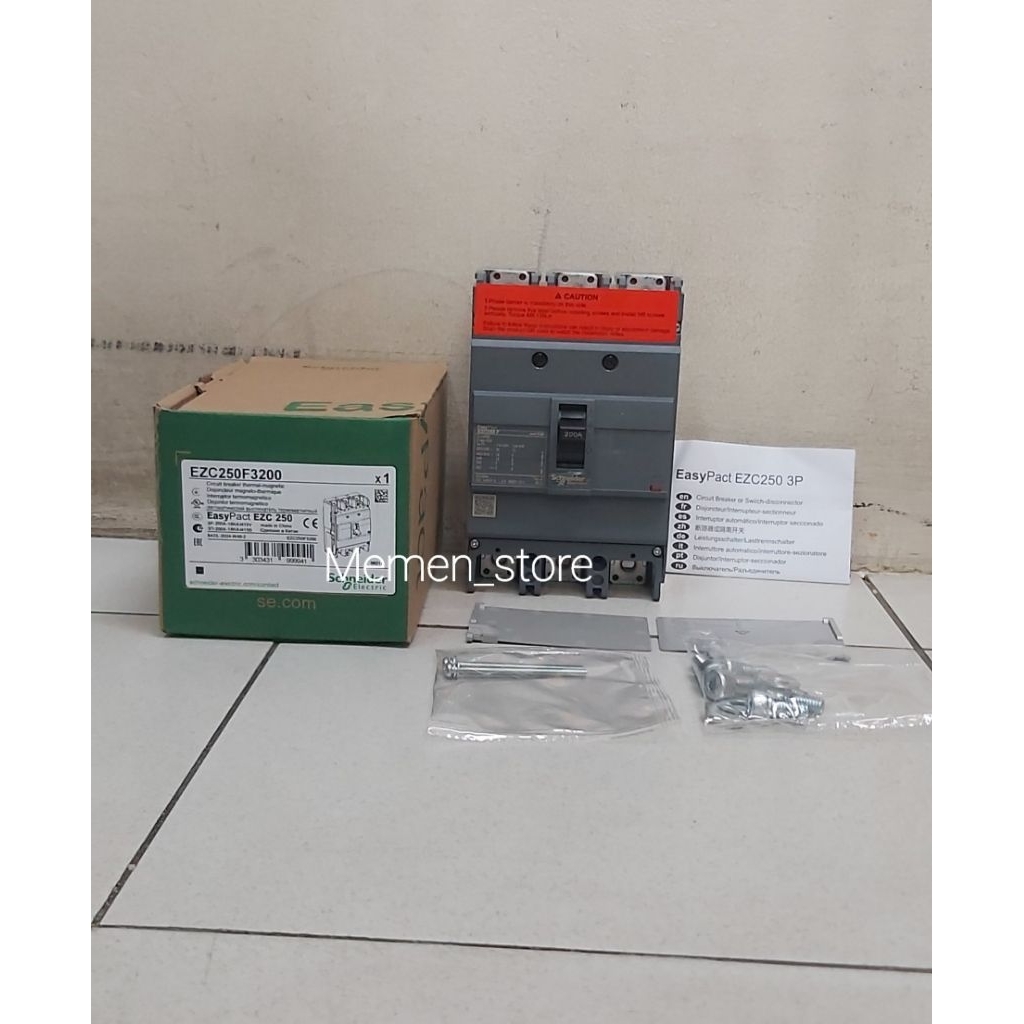 MCCB 200A 3phase Schneider (EZC)