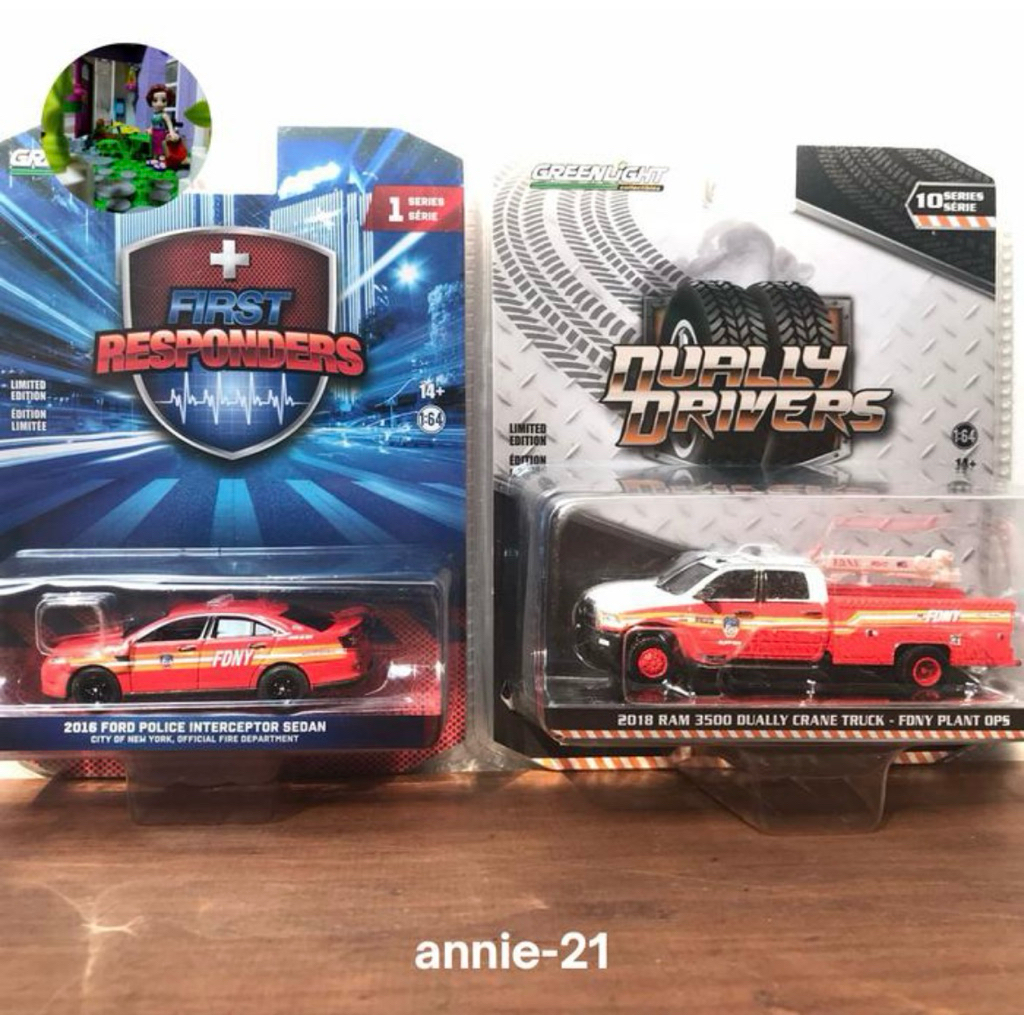 Paket Greenlight FDNY (New York City Fire Departement) skala 1/64