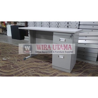 Meja Besi Murah / Meja 1/2 Biro Besi Laci / Meja 1/2 Biro Plat Besi / Meja Kantor Plat Besi