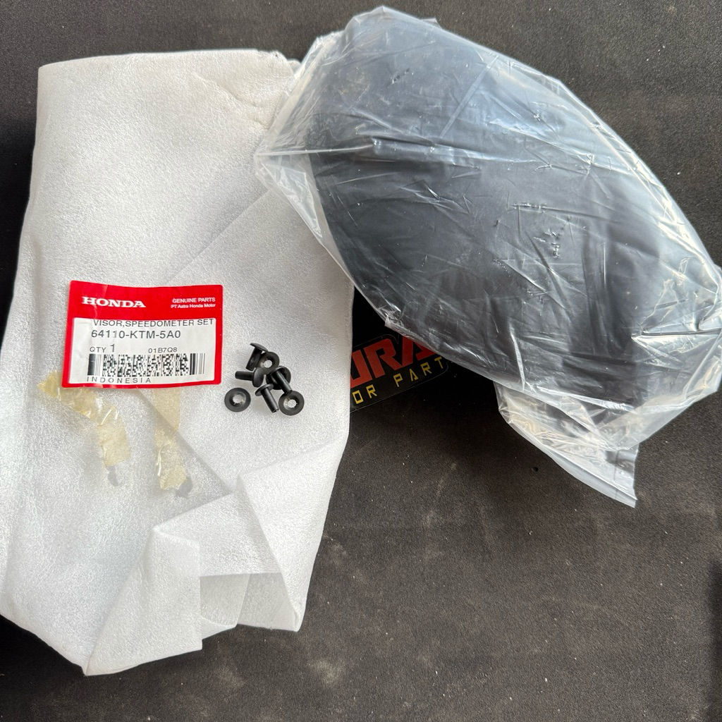 64110-KTM-5A0 VISOR Batok Depan Honda Supra X 125 lama ORI AHM