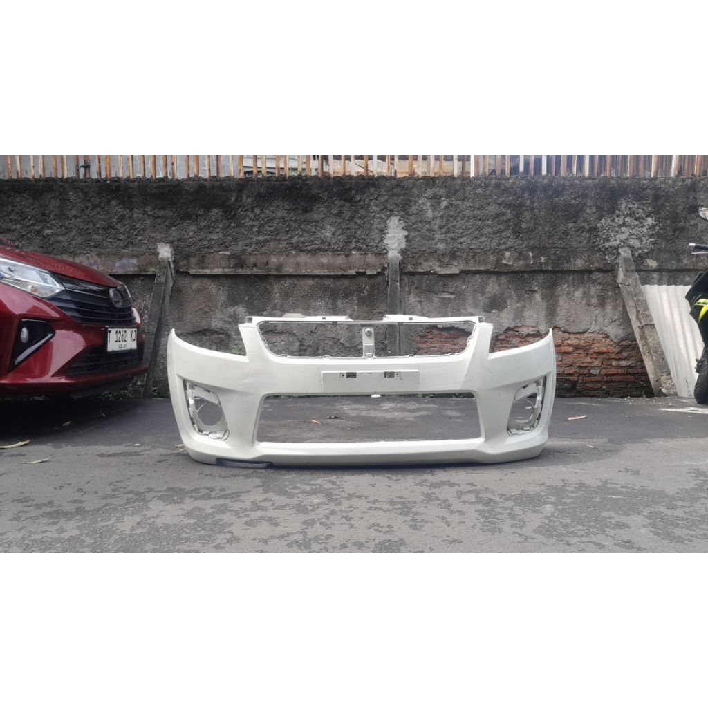 Bemper Depan Suzuki Ertiga 2012-2014 Original