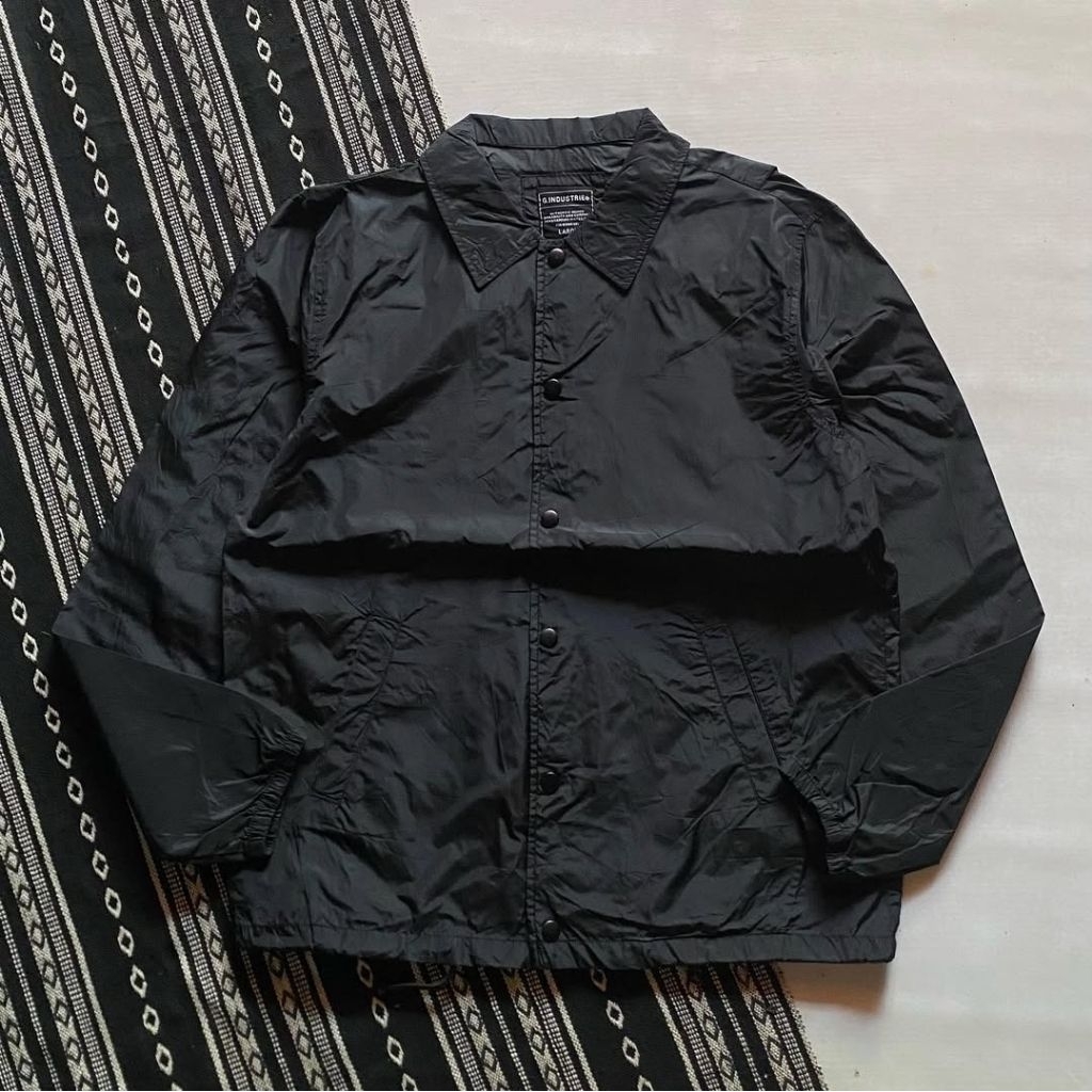 Preloved Bakulan Secondbrand Coach Jaket Giordano