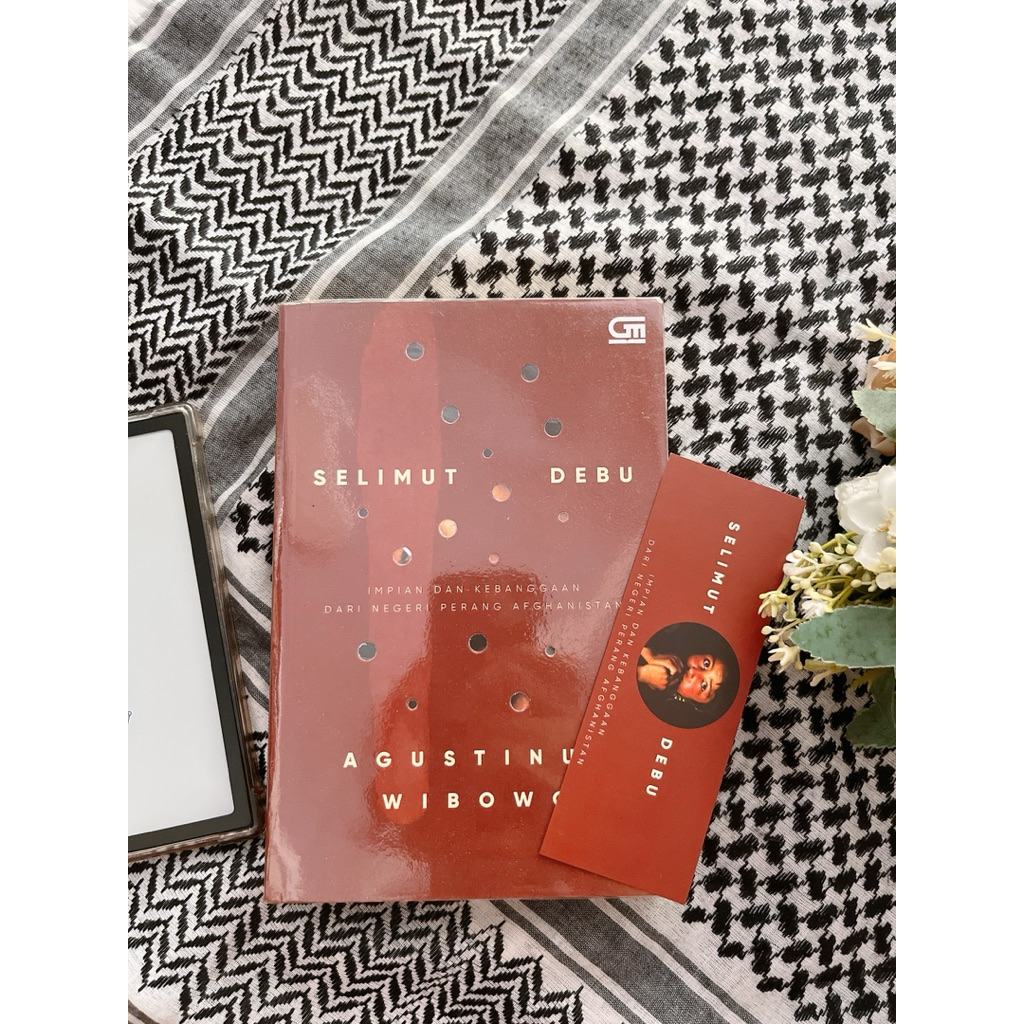 Selimut Debu by Agustinus Wibowo/preloved-book