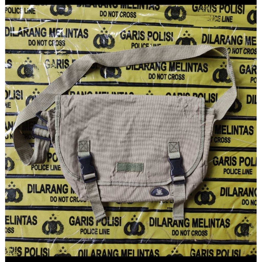 Gas Mask Bag Tas Penyimpan Pembawa Masker Gas & Filter Olive Soldier & Talk