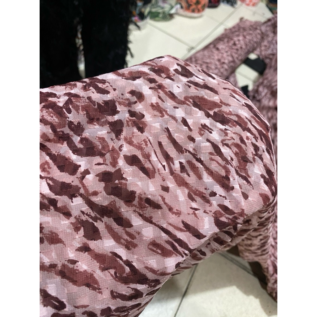 Kain Ceruty Rubiah Motif - Kain Rubiah - Garmend Meteran