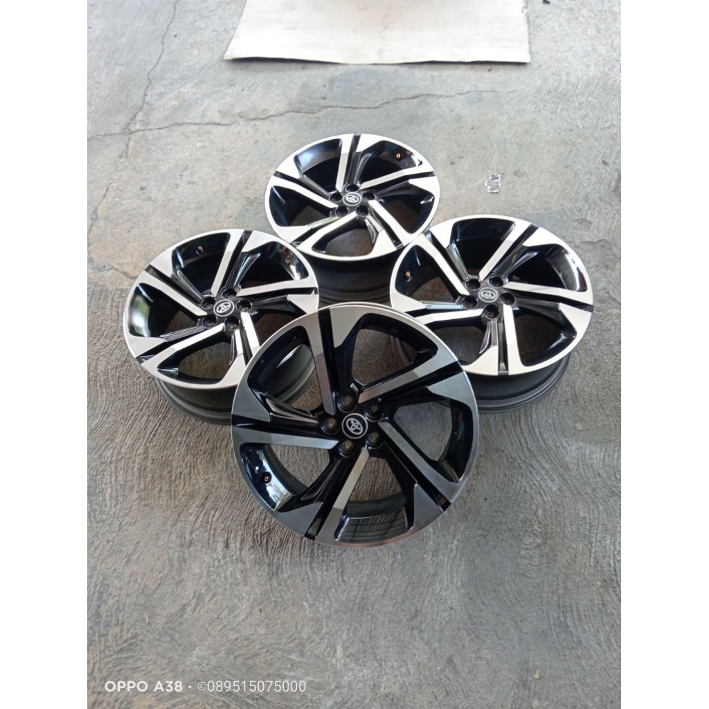 Yaris cross r18 pcd 5/100