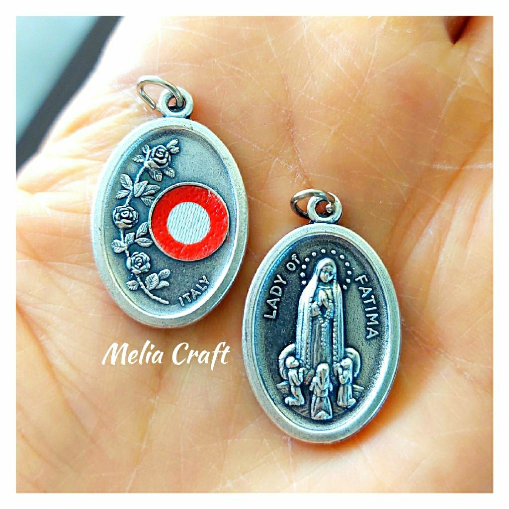 Medali Relikui Bunda Maria Fatima - Our Lady of Fatima Medal - Third Class Relic - Made in Italy