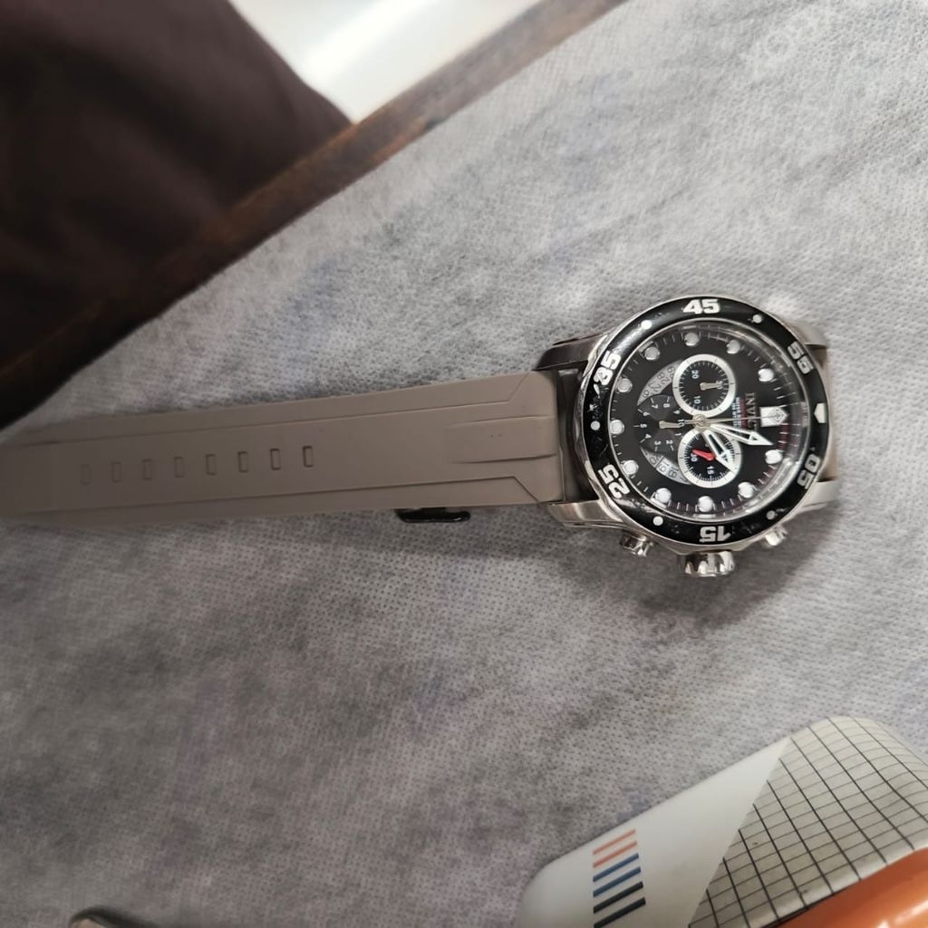 preloved jam tangan INVICTA Pro diver 21927