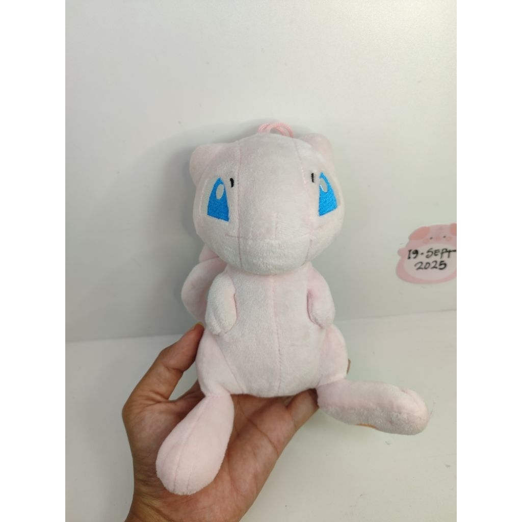 boneka mew pokemon mewtwo