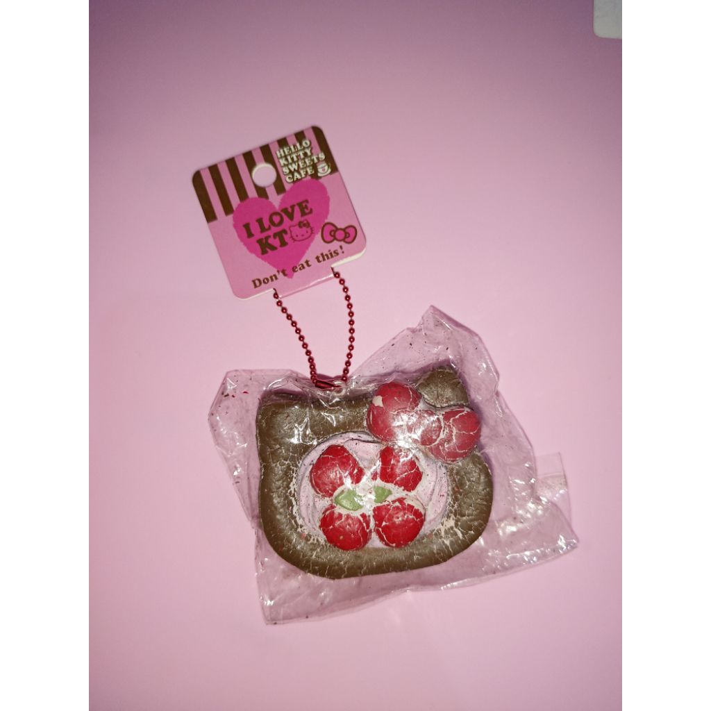 Squishy Hello Kitty HK Danish Choco Strawberry Punimaru Creammiicandy Yummiibear