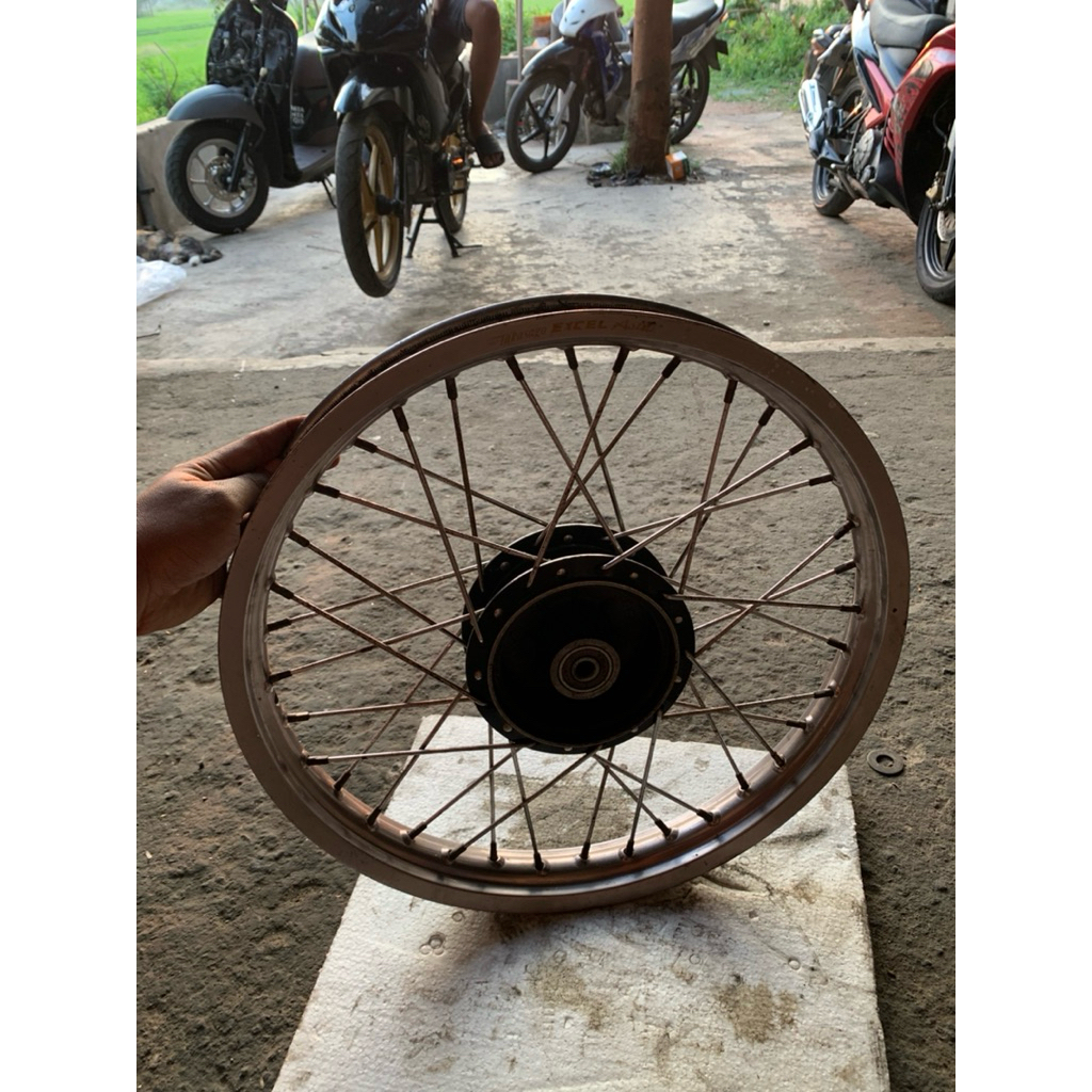 velg belakang satria fu model kampas