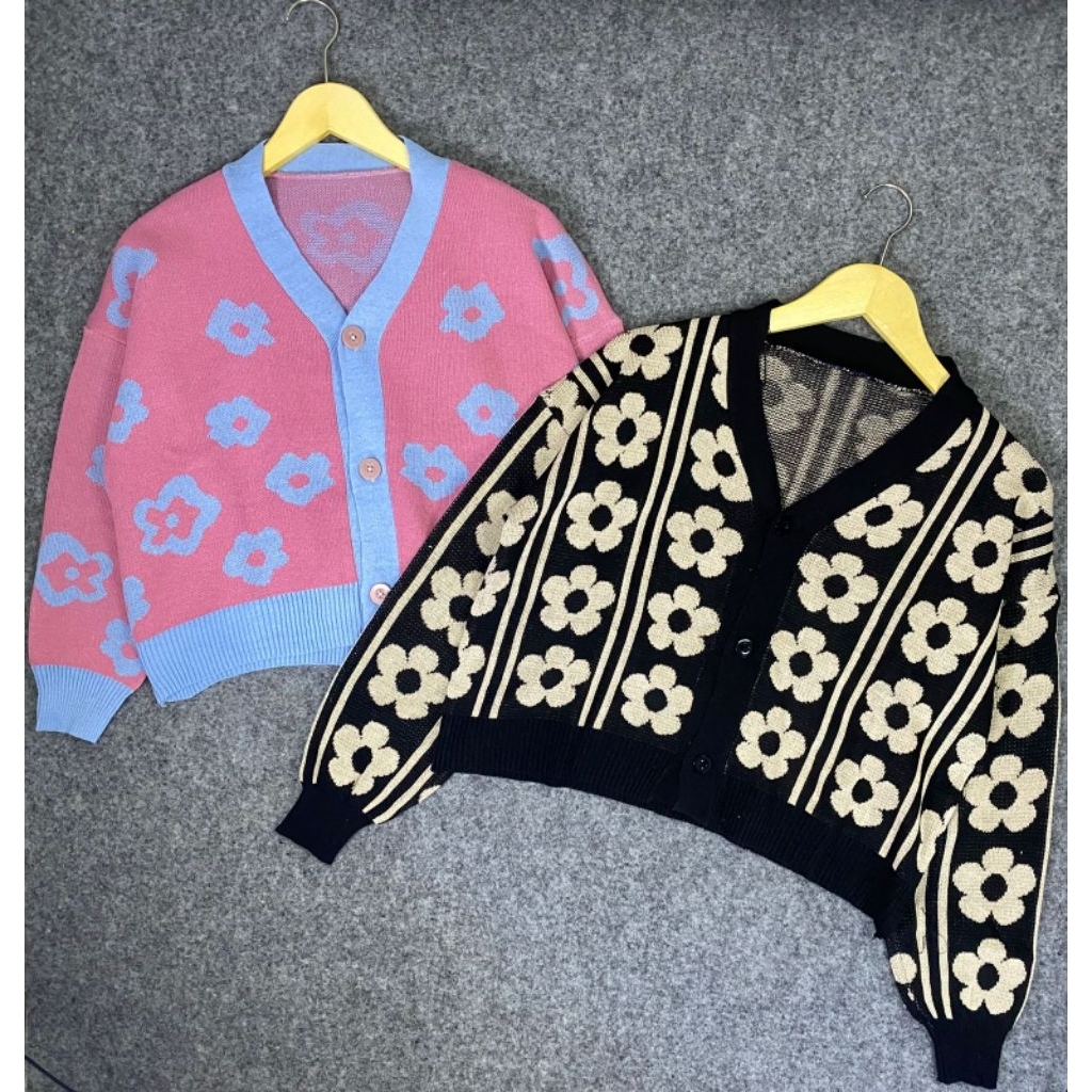 Cardigan motif bunga