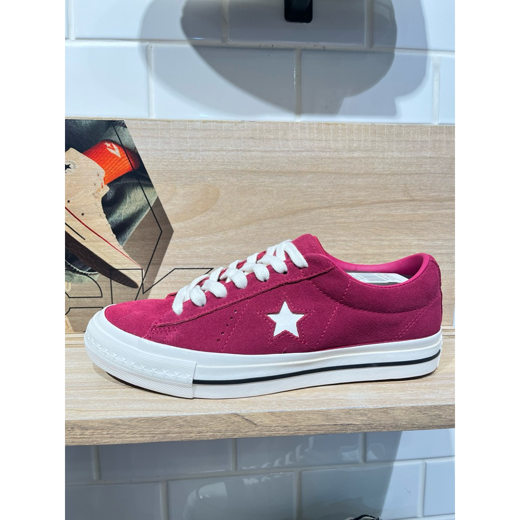 Sepatu Convere One Star 95 OX - Red