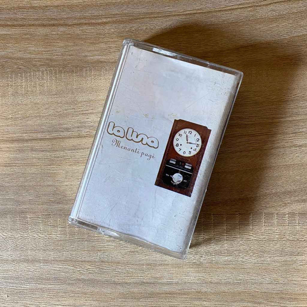KASET PITA LA LUNA - MENANTI PAGI -