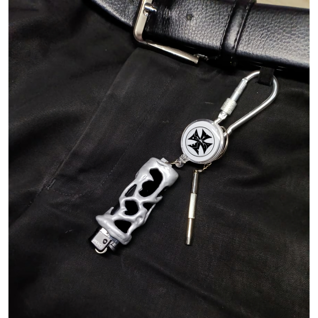 LIGHTER CASE / SARUNG KOREK CRICKET CARABINNER  (ANTI CURANREK)