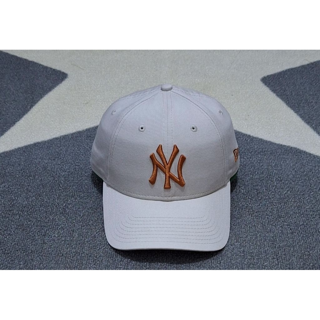 topi new era  yankees cream original bekas unik