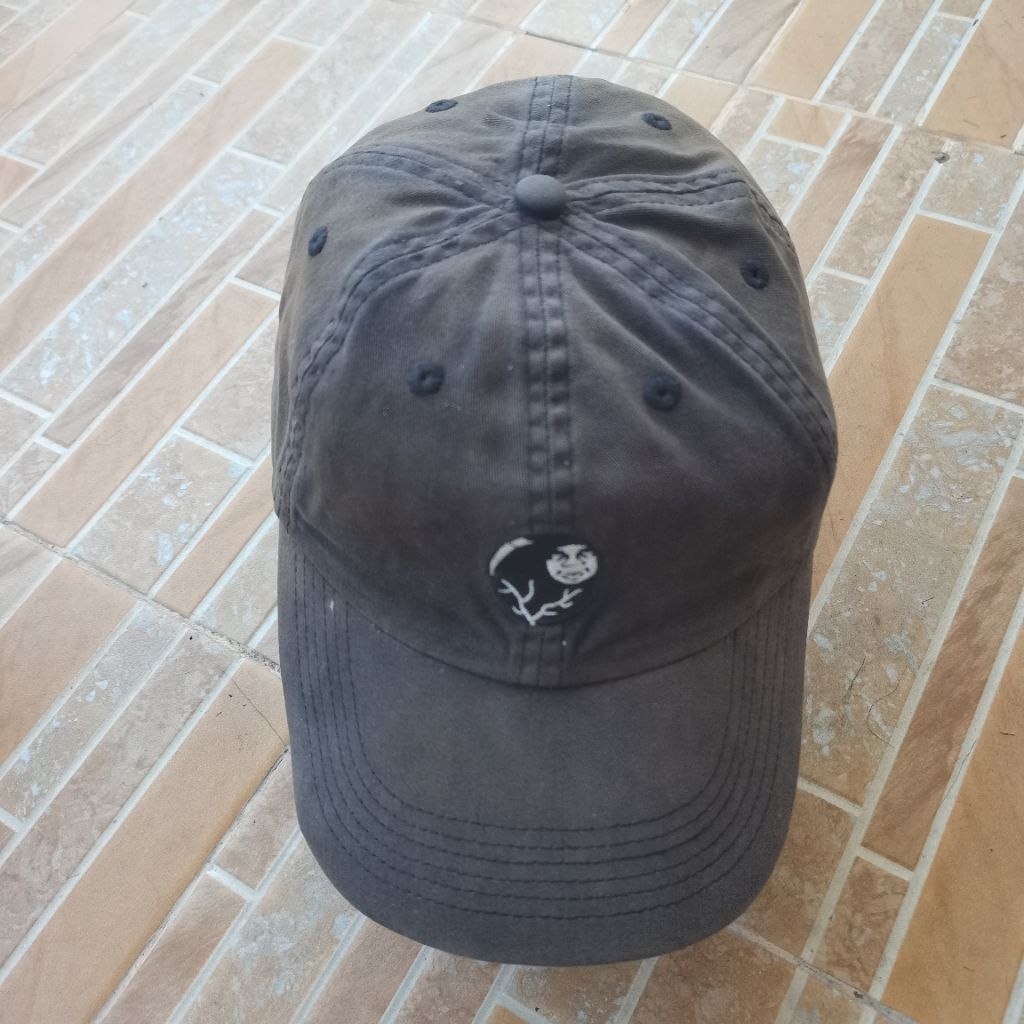 A346. TOPI OBEY WARNA HITAM PRELOVED