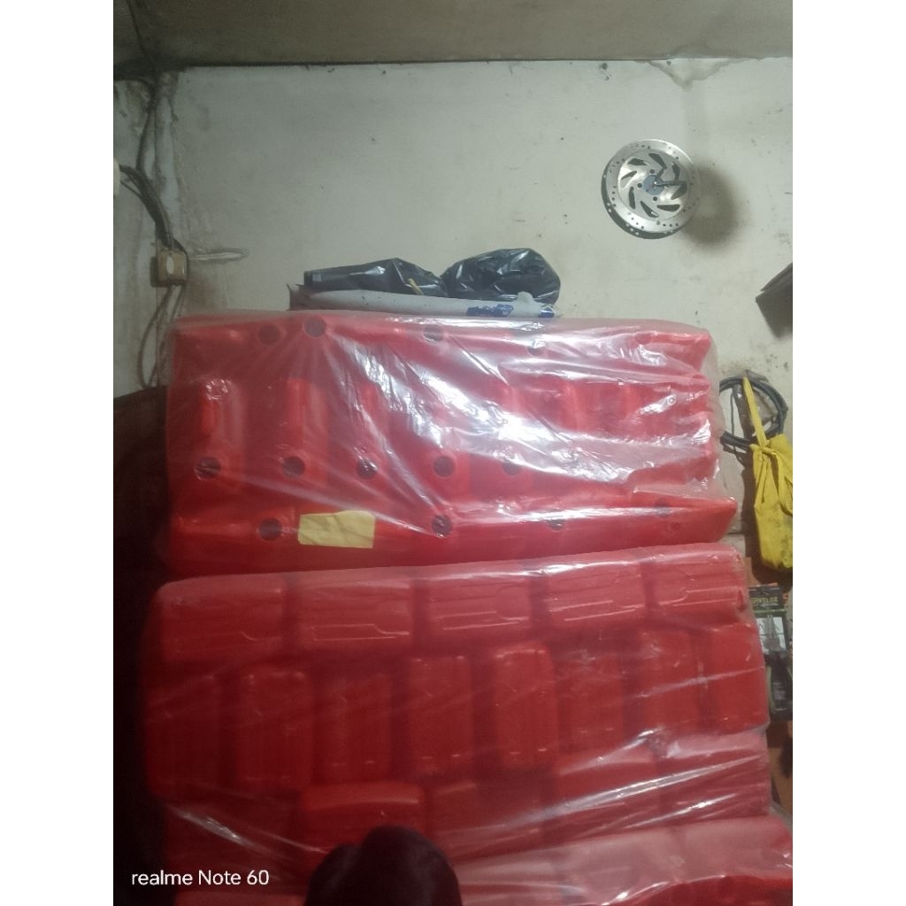 jrigen 5 liter tanpa tutup( beli 2 gratis 1)