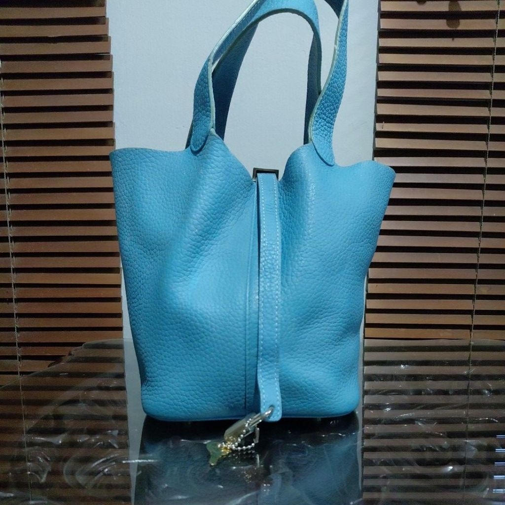 tas preloved / second picotin size 19