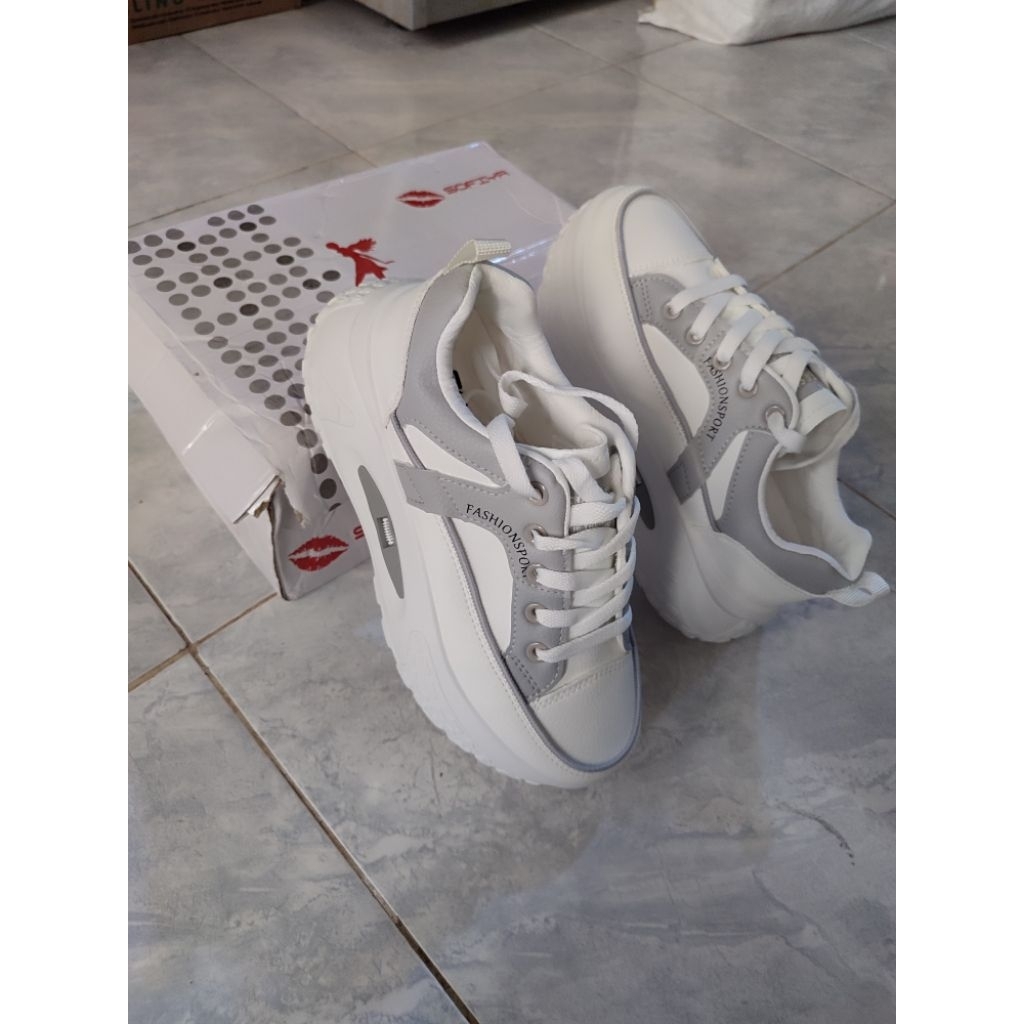 SOFIYA IMPORT ORIGINAL D9102-47  Sepatu wanita sport
