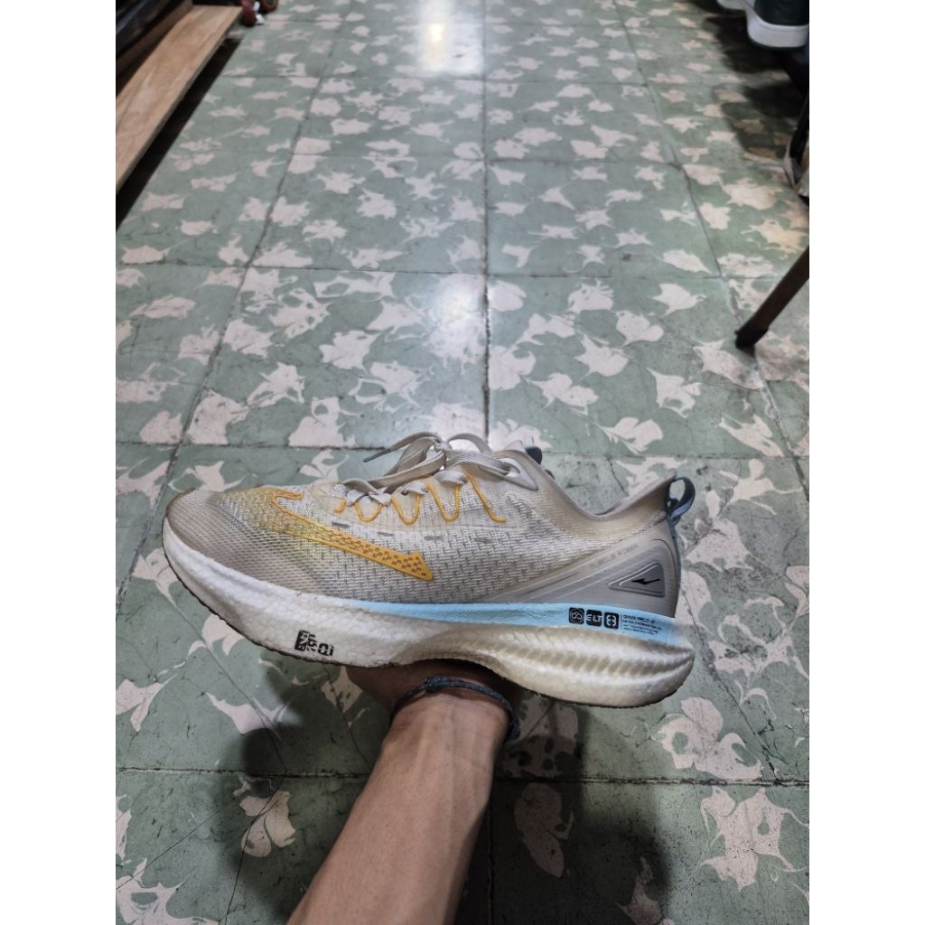 Erke Elt Elite Running Shoes(42)