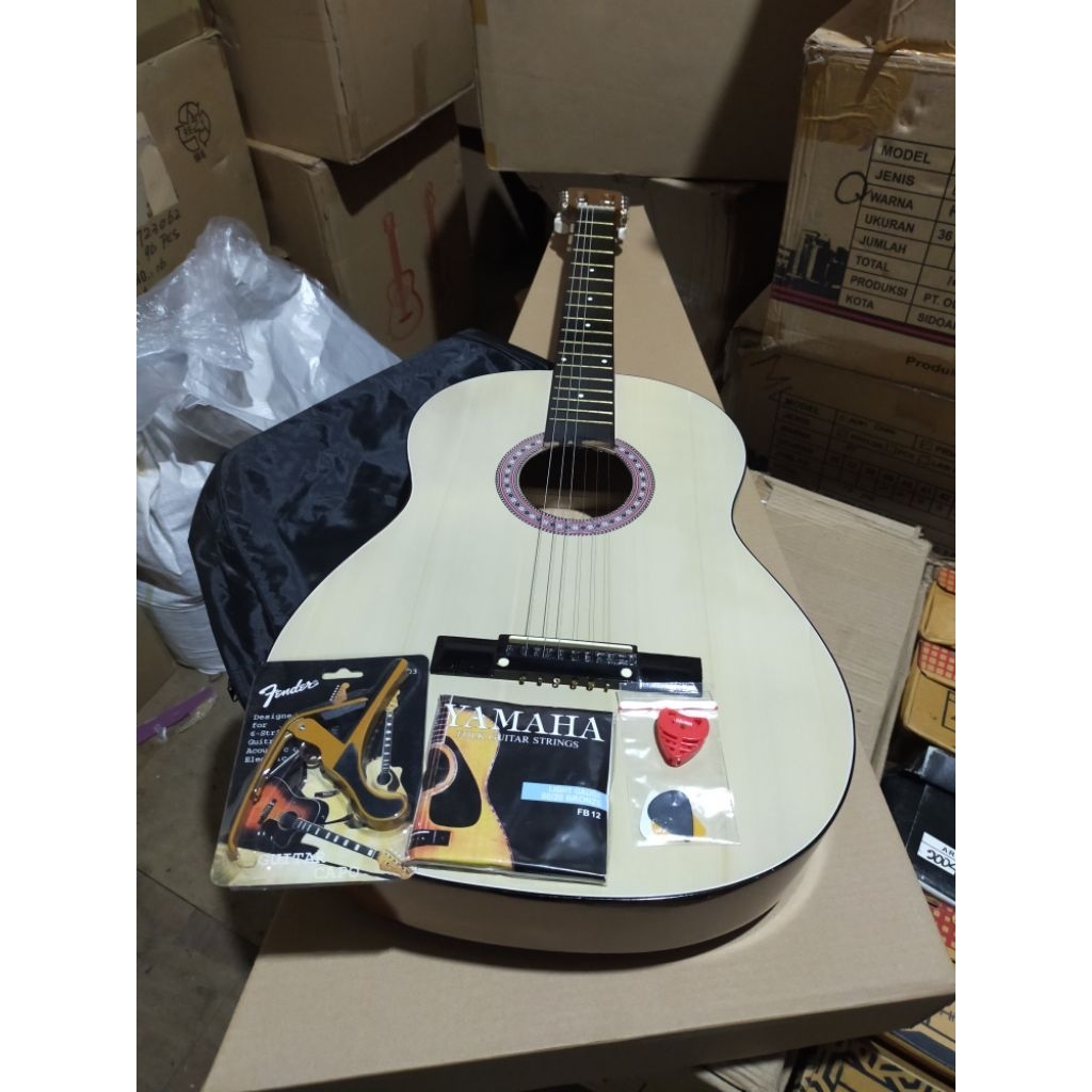 Gitar Akustik Folk Yamaha G225 Komplit Dengan Bonus