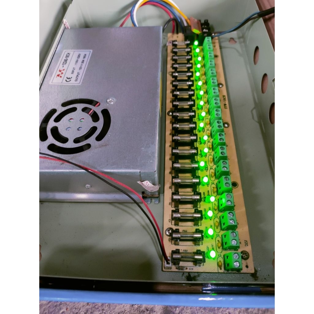 POWER SUPPLY CCTV 12VOLT CCTV POWER SUPPLY 12VOLT 20A