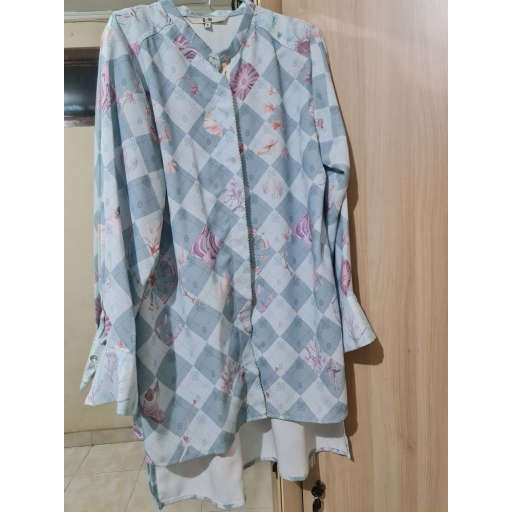 Preloved Daria Top Ria Miranda Buttonscarves - Size S