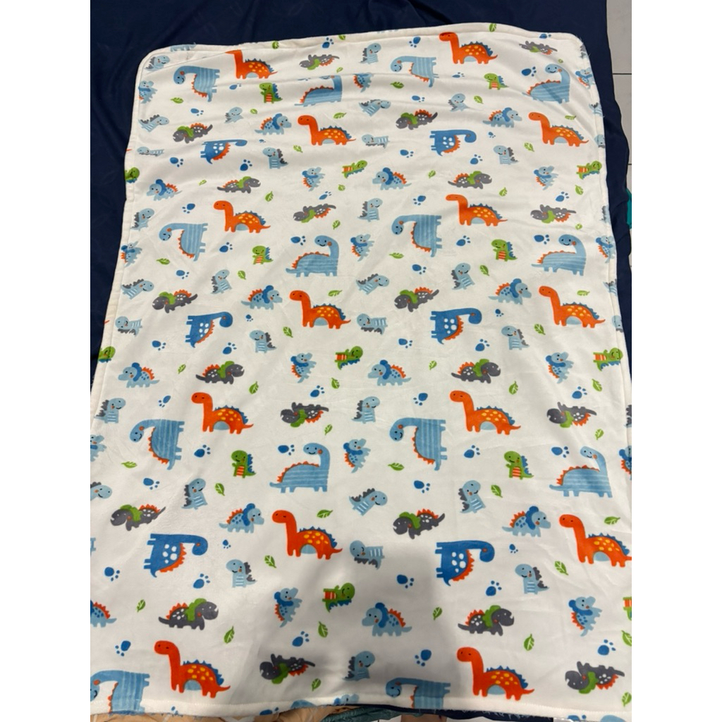 PRELOVED SELIMUT BAYI / Selimut NB / Selimut Halus