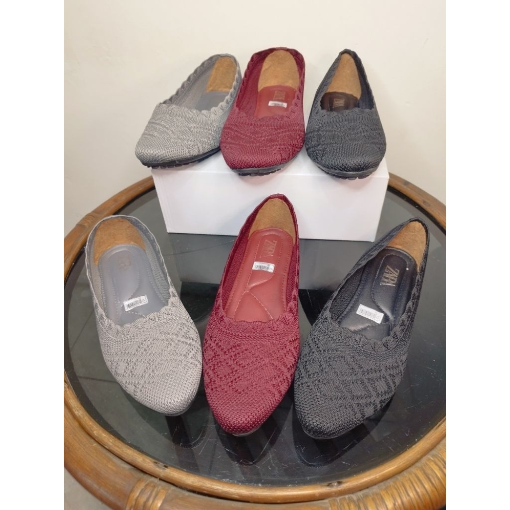 Flat shoes Rajut import